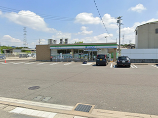 ファミリーマート 犬山前原東店